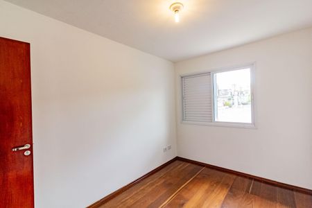 Casa de condomínio à venda com 135m², 3 quartos e 2 vagasQuarto 2