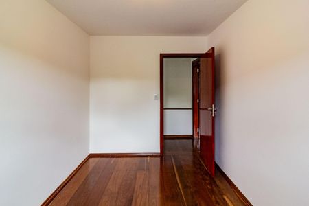 Casa de condomínio à venda com 135m², 3 quartos e 2 vagasQuarto 2