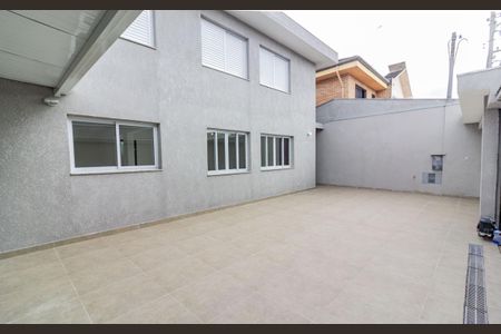 Casa de condomínio à venda com 135m², 3 quartos e 2 vagasGaragem