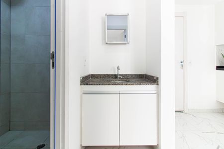 Apartamento para alugar com 36m², 2 quartos e sem vagaBanheiro