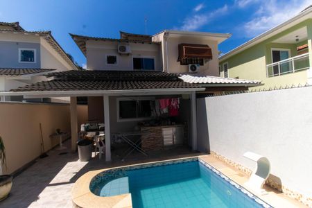 Casa para alugar com 140m², 4 quartos e 1 vaga Casa para alugar com 140m², 4 quartos e 1 vagaÁrea externa