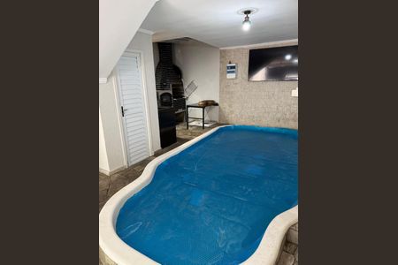 Casa à venda com 210m², 3 quartos e 4 vagasÁrea Gourmet e Piscina