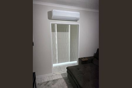 Sala de casa à venda com 3 quartos, 210m² em Vila Eldizia, Santo André