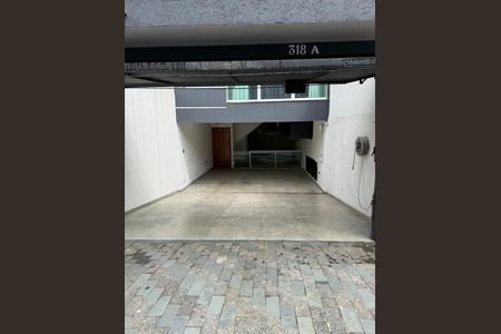 Casa à venda com 210m², 3 quartos e 4 vagasGaragem