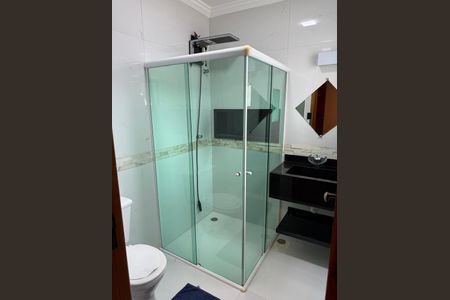 Casa à venda com 210m², 3 quartos e 4 vagasBanheiro da suíte