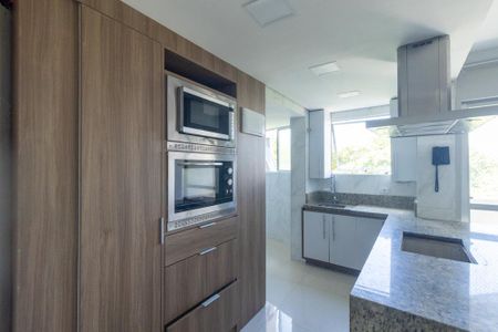 Apartamento para alugar com 67m², 3 quartos e 1 vagaCozinha