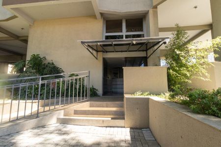 Apartamento para alugar com 67m², 3 quartos e 1 vagaFachada