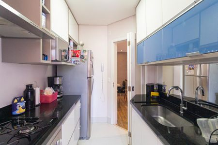 Apartamento à venda com 58m², 2 quartos e 1 vagaCozinha e área de serviço