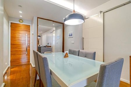 Apartamento à venda com 77m², 2 quartos e sem vaga