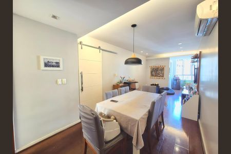 Apartamento à venda com 77m², 2 quartos e sem vaga