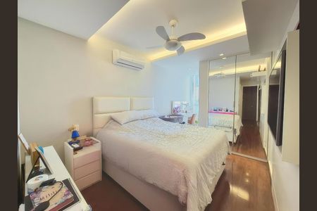Apartamento à venda com 77m², 2 quartos e sem vaga