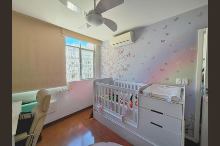 Apartamento à venda com 77m², 2 quartos e sem vaga