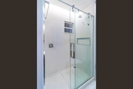 Apartamento à venda com 77m², 2 quartos e sem vaga