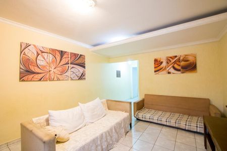 Casa à venda com 151m², 3 quartos e 2 vagasSala