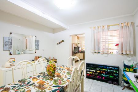 Casa à venda com 151m², 3 quartos e 2 vagasSala de jantar