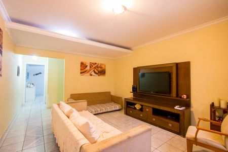 Casa à venda com 151m², 3 quartos e 2 vagasSala