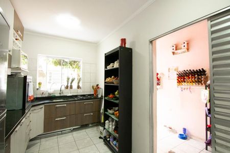 Casa à venda com 151m², 3 quartos e 2 vagasCozinha