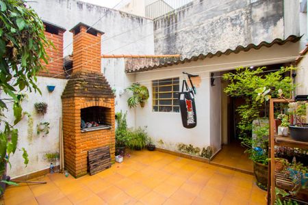 Casa à venda com 151m², 3 quartos e 2 vagasQuintal