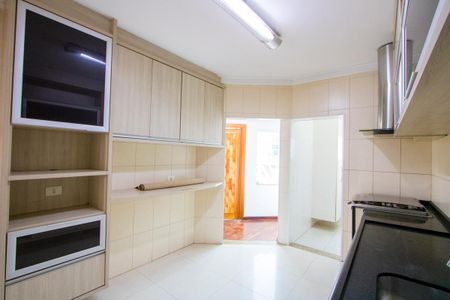 Casa à venda com 235m², 3 quartos e 4 vagasCozinha