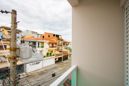 Casa à venda com 235m², 3 quartos e 4 vagasVaranda do quarto 1