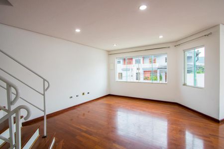 Casa à venda com 235m², 3 quartos e 4 vagasSala