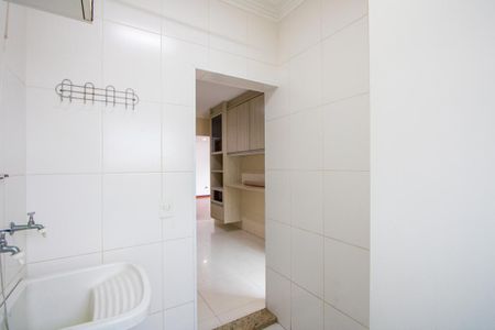 Casa à venda com 235m², 3 quartos e 4 vagasÁrea de serviço