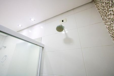 Casa à venda com 235m², 3 quartos e 4 vagasBanheiro social