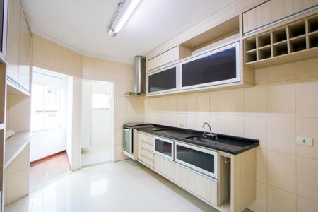 Casa à venda com 235m², 3 quartos e 4 vagasCozinha