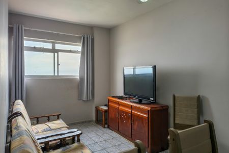 Sala de apartamento para alugar com 1 quarto, 40m² em Guilhermina, Praia Grande