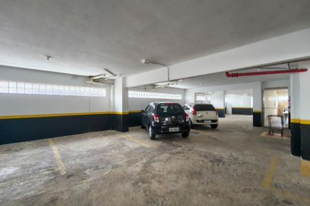 Apartamento para alugar com 40m², 1 quarto e 1 vaga Apartamento para alugar com 40m², 1 quarto e 1 vagaGaragem