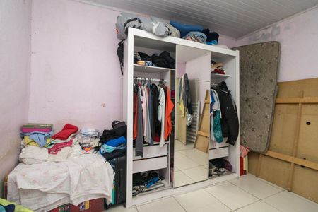 Casa à venda com 30m², 2 quartos e 2 vagas Casa à venda com 30m², 2 quartos e 2 vagasQuarto 2