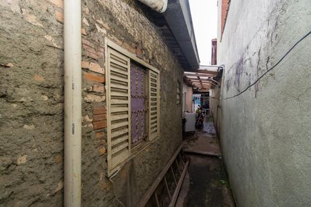 Casa à venda com 30m², 2 quartos e 2 vagas Casa à venda com 30m², 2 quartos e 2 vagasQuintal