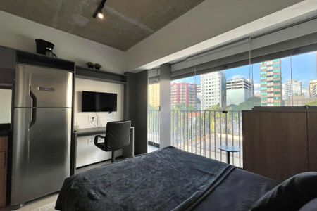 Studio para alugar com 21m², 1 quarto e sem vaga Studio para alugar com 21m², 1 quarto e sem vagaSala/Quarto