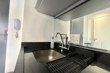 Studio para alugar com 21m², 1 quarto e sem vaga Studio para alugar com 21m², 1 quarto e sem vagaCozinha