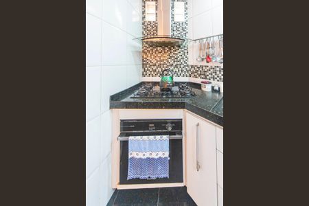 Casa à venda com 450m², 4 quartos e 6 vagasCozinha 