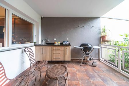 Casa à venda com 450m², 4 quartos e 6 vagasVaranda da Sala