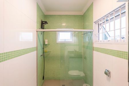 Casa à venda com 450m², 4 quartos e 6 vagasBanheiro Social