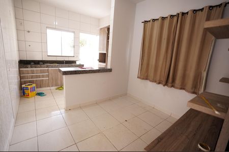 Casa para alugar com 2 quartos, 60m² em Vila Pedroso, Goiânia