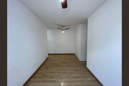 Sala de apartamento para alugar com 2 quartos, 58m² em Vila Sao Silvestre (zona Leste), São Paulo