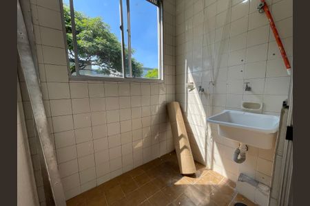 Apartamento para alugar com 58m², 2 quartos e 1 vaga Apartamento para alugar com 58m², 2 quartos e 1 vagaCozinha e Área de Serviço