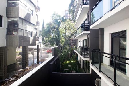 Sala Vista de apartamento para alugar com 2 quartos, 81m² em Petrópolis, Porto Alegre