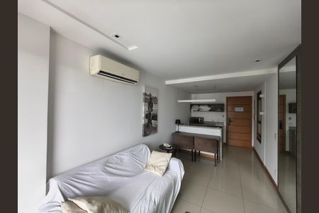 Apartamento para alugar com 35m², 1 quarto e 1 vaga