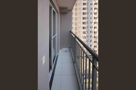 Apartamento à venda com 28m², 1 quarto e sem vagaVaranda