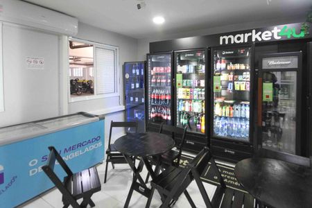 Apartamento à venda com 28m², 1 quarto e sem vagaMercado