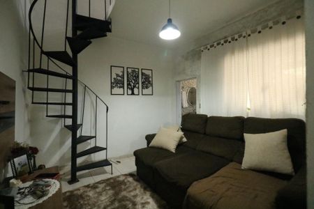 Casa à venda com 139m², 4 quartos e 1 vagaCasa 02