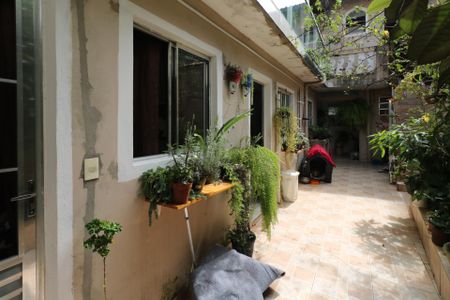 Casa à venda com 139m², 4 quartos e 1 vagaQuintal