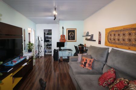 Casa à venda com 139m², 4 quartos e 1 vagaCasa 03