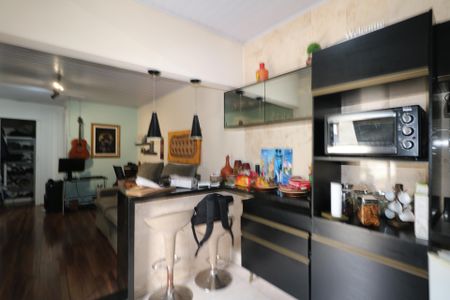 Casa à venda com 139m², 4 quartos e 1 vagaCasa 03