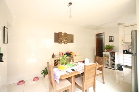 Casa à venda com 139m², 4 quartos e 1 vagaCozinha