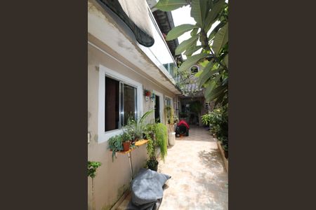 Casa à venda com 139m², 4 quartos e 1 vagaQuintal